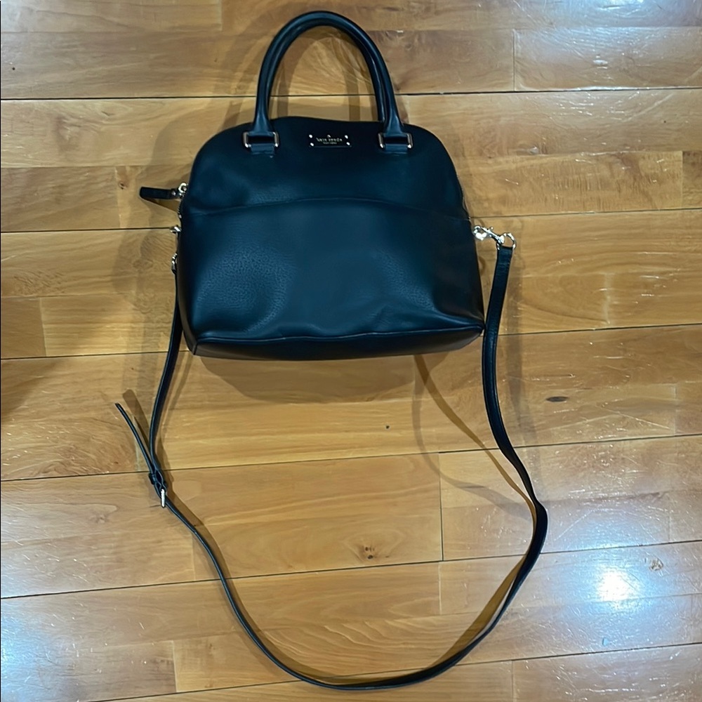 Kate Spade Black Satchel with Structured Design and Versatile Straps